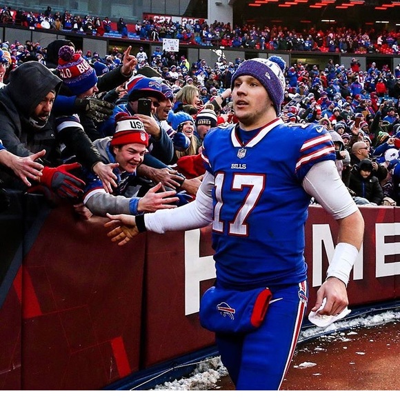 Meet your Posher, Tyler - Picture 1 of 1